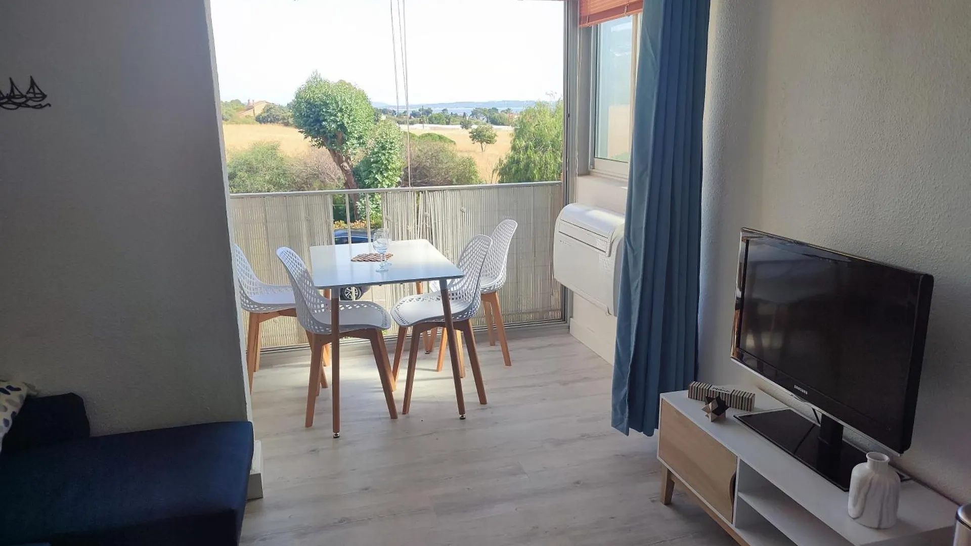 Notre Agreable Appartement Proche De La Mer Au Calme contacts